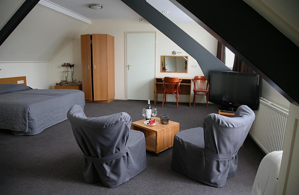 ליכטנוורדה Hotel 'T Zwaantje חדר תמונה